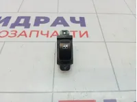 Кнопка стеклоподъемника Kia Rio 2 (JB) 93581-1G001