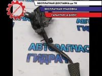Педаль сцепления Kia Rio 4 32820H8100 Отличное состояние С датчиком 93840F2100.