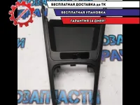 Накладка на кулису КПП Kia Rio 4 84681H0100 Отличное состояние