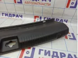Обшивка багажника на заднюю панель Kia Rio 3 (QB) 857704Y000WK