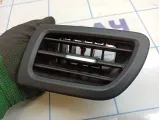 Дефлектор воздушный левый Kia Rio 3 (QB) 974604X000WK