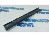 Накладка порога передняя левая Kia Rio 3 85871-4Y000. Царапины.