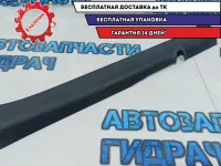 Накладка порога передняя правая Kia Rio 3 85881-4Y000. Дефект.