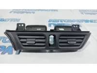 Дефлектор воздушный центральный Kia Rio 3 974104X000WK.