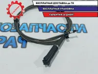 Трос лючка бензобака Kia Rio 3 81590-4X001.