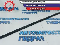 Накладка стекла переднего левого Kia Rio 3 82210-4Y000.