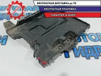 Крепление АКБ Kia Rio 3 37150-4L000. Дефект.