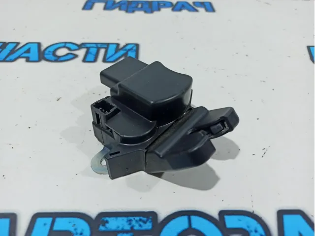 Замок багажника Kia Rio 3 81230-4Y020.