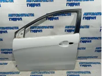 Дверь передняя левая Kia Rio 3 76003-4Y000. Дефект.