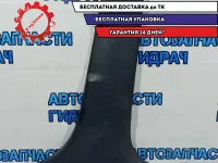 Обшивка стойки средней правой нижняя Kia Rio 3 858454Y000WK. Сломано крепление.