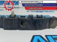Направляющая переднего бампера правая Kia Rio 3 86514-4Y000. Сломано крепление.