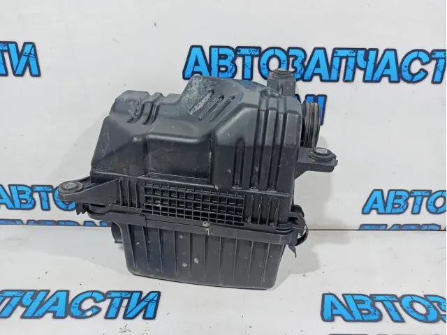 Корпус воздушного фильтра Kia Rio 3 28110-1R100.
