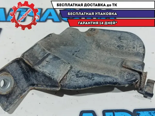 Экран тепловой правого привода Kia Rio 3 49548-1X200.