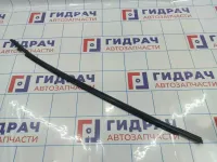 Накладка стекла заднего правого Kia Rio 3 (QB) 83220-4Y000