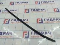 Накладка стекла заднего левого Kia Rio 3 (QB) 83210-4Y000