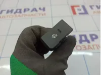 Кнопка обогрева руля Kia Rio 3 (QB) 93380-4Y100