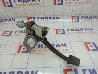 Педаль тормоза Kia Rio 3 (QB) 32800-1R101