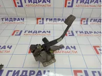Педаль сцепления Kia Rio 3 (QB) 32802-1R100