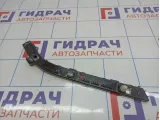 Кронштейн заднего бампера правый Kia Rio 3 (QB) 86615-4X000