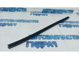 Планка стекла двери задней правой Kia Rio 3 83241-4X000.