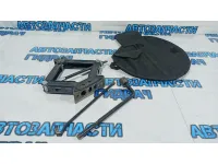 Домкрат Kia Rio 3 09110-3X100. В сборе.