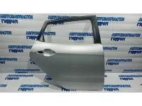 Дверь задняя правая Kia Rio 3 77004-4Y200. Дефект.