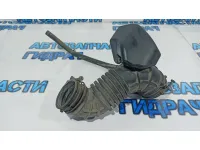 Патрубок воздушного фильтра Kia Rio 3 28140-4Y000.