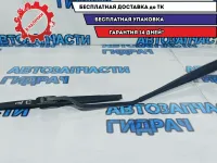 Поводок стеклоочистителя передний правый Kia Rio 3 98320-1R000.