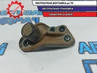 Кронштейн двигателя правый Kia Rio 3 21825-3X000.