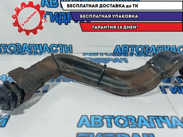 Горловина топливного бака Kia Rio 3 31030-1R100.