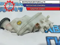 Бачок главного тормозного цилиндра Kia Rio 3 58511-4L000. Дефект крепления.