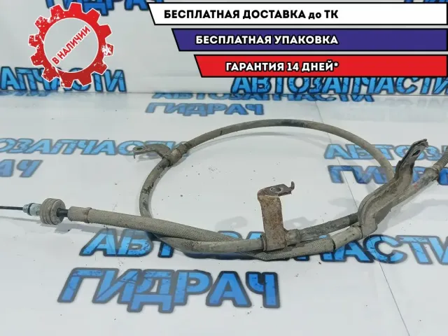 Трос стояночного тормоза правый Kia Rio 3 59770-1R300.