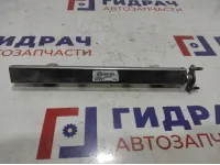 Рейка топливная Kia Rio 3 35340-2B132.