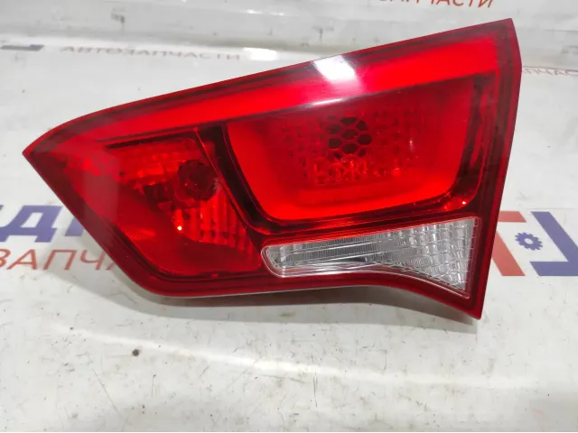 Фонарь задний внутренний правый Kia Rio 3 92404-4X500.