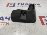Брызговик задний правый Kia Rio 3 86842-4Y500. Царапины.