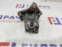 Кронштейн КПП Kia Rio 3 43120-32050.