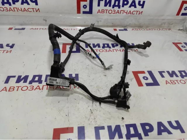 Клемма аккумулятора плюс Kia Rio 3 91850-4L100.