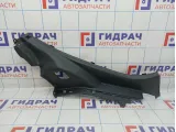 Накладка порога внутренняя залняя правая Kia Rio 3 858904Y000WK. На арку. Царапины.