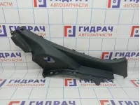 Накладка порога внутренняя залняя правая Kia Rio 3 858904Y000WK. На арку. Царапины.