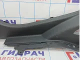 Накладка порога внутренняя залняя левая Kia Rio 3 858804Y000WK. На арку. Царапины.