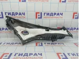 Накладка порога внутренняя залняя левая Kia Rio 3 858804Y000WK. На арку. Царапины.
