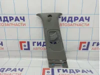 Обшивка стойки средней левой верхняя Kia Rio 3 858304Y1008M. Дефекты.