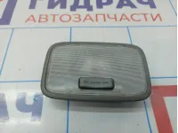 Плафон салонный Kia Rio 3 928701R0008M. Сломано крепление.