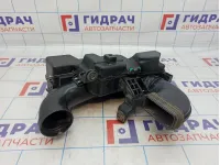 Резонатор воздушного фильтра Kia Rio 3 28190-4Y100. Сломано крепление.