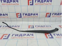 Поводок стеклоочистителя передний правый Kia Rio 3 98320-1R000.
