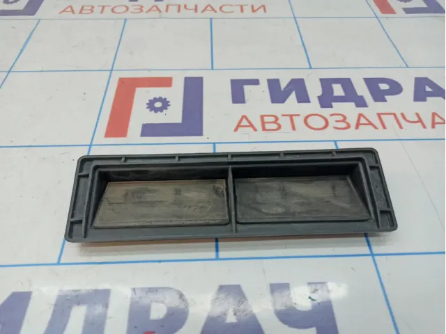 Решетка вентиляционная Kia Rio 3 97510-25001.