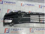 Решетка в бампер центральная Kia Rio 3 86561-4Y500. Дефекты.