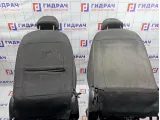 Комплект сидений Kia Rio 3 . Дефекты.