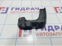 Брызговик передний правый Kia Rio 4 (FB) 86832-H0000