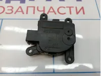 Моторчик заслонки отопителя Kia Rio 4 (FB) 97162-1JAA0